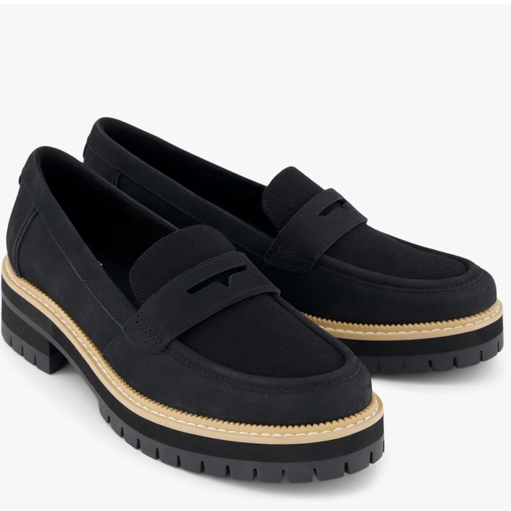 TOMS Women's Black Cara Loafer